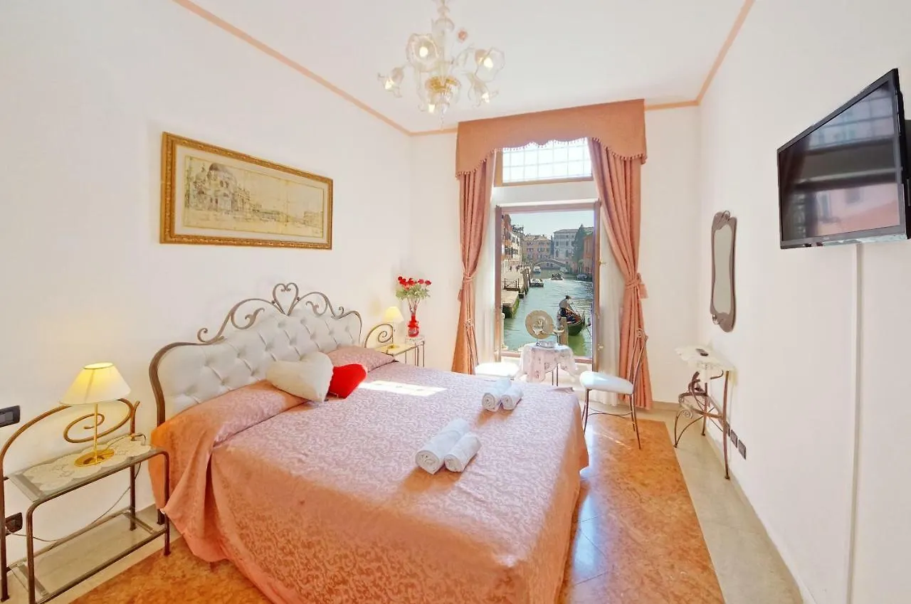 Dolcevita Apartments N 315 Venedig